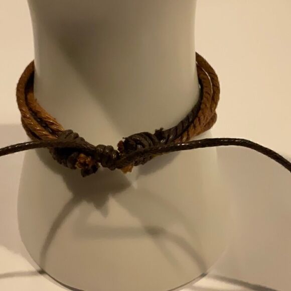 Leather rope bracelet   - Picture 2 of 2